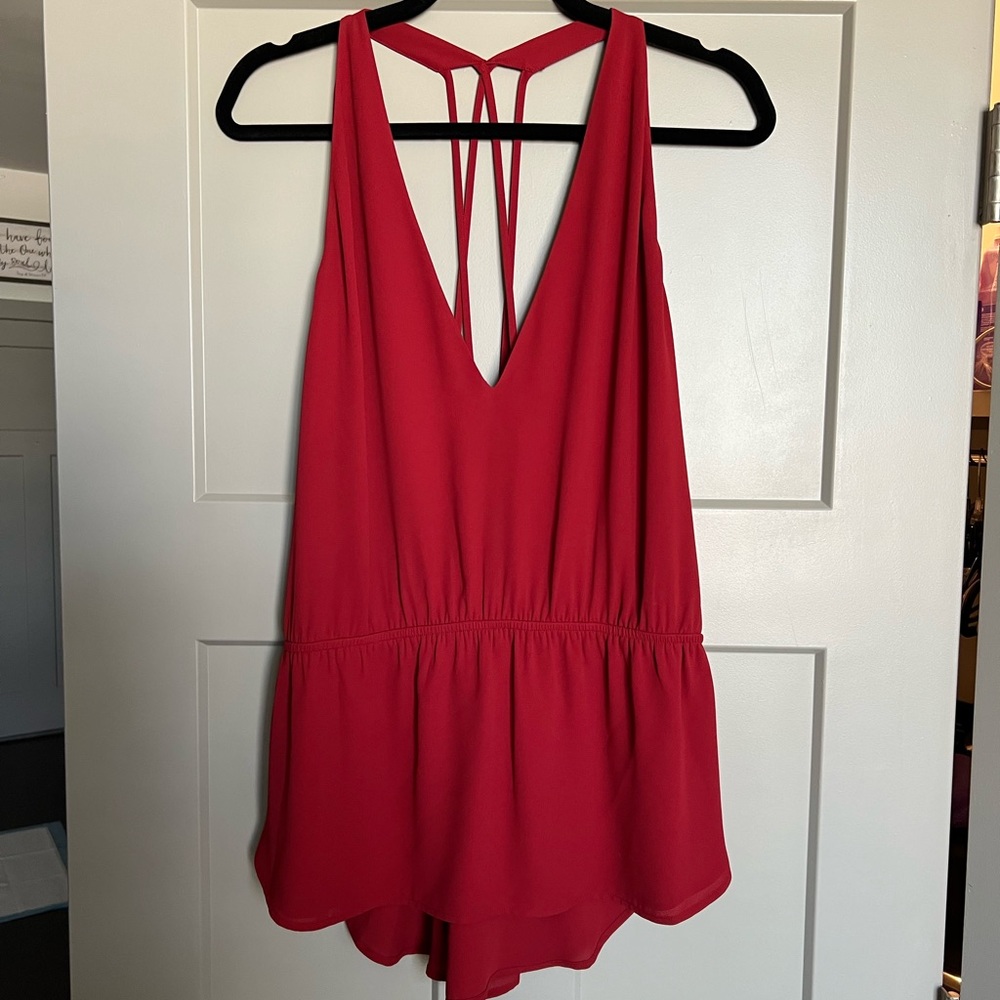 COPY - NWOT Crisscross tank